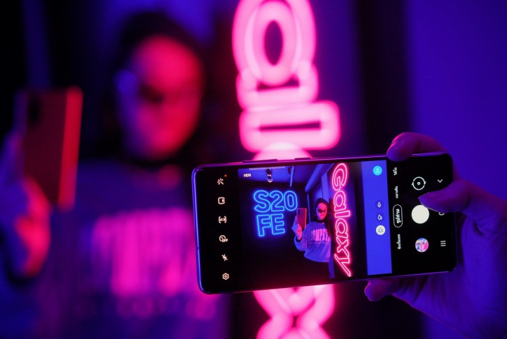 สัมผัสเครื่องจริง Samsung Galaxy S20 FE พร้อมตัวอย่างภาพถ่ายและราคาเปิดตัว