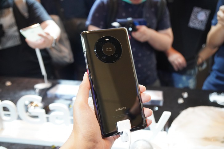 เปิดราคาไทย! HUAWEI Mate 40 5G จำหน่ายแล้ววันนี้ ในราคา 34,990 บาท พร้อมของแถมเกินคุ้ม!