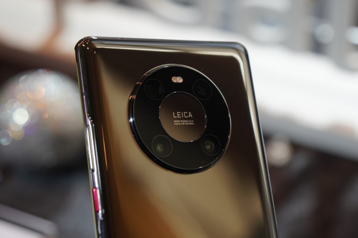 เปิดราคาไทย! HUAWEI Mate 40 5G จำหน่ายแล้ววันนี้ ในราคา 34,990 บาท พร้อมของแถมเกินคุ้ม!