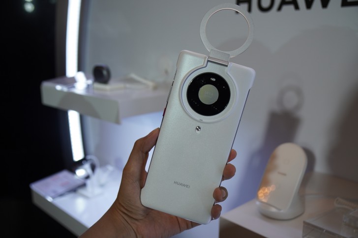 เปิดราคาไทย! HUAWEI Mate 40 5G จำหน่ายแล้ววันนี้ ในราคา 34,990 บาท พร้อมของแถมเกินคุ้ม!