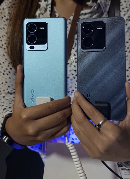 มือถือ Vivo V25 series 5G ตัวเครื่องเปลี่ยนสีได้ Color Changing