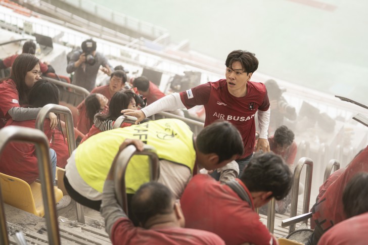 คิมแรวอน - อีจงซอก - ชาอึนอู ร่วมภารกิจหยุดหายนะ “DECIBEL - ลั่นระเบิดเมือง” ขีดเส้นตาย 1 ธันวาคมนี้