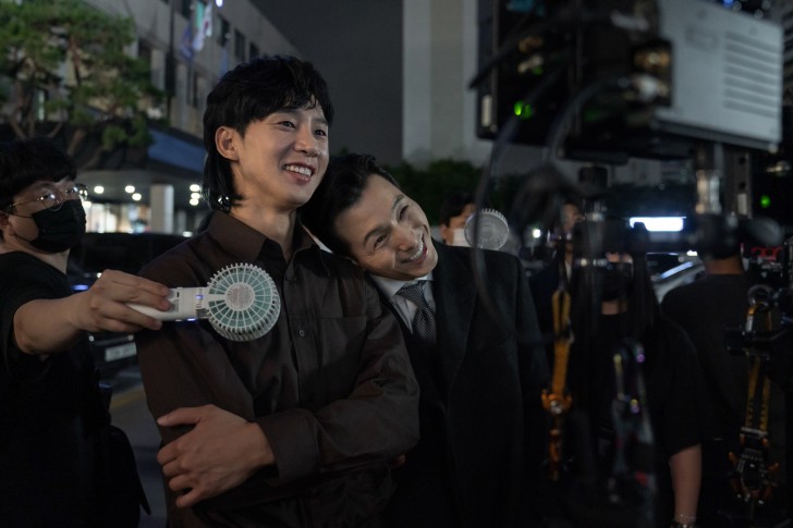 ยืนหนึ่งสมศักดิ์ศรี! The Glory ภาค 2 ครองอันดับ 1 ทั่วโลกบนชาร์ต Netflix ในสัปดาห์แรกที่เปิดตัว ด้วยยอดรับชมสูงกว่า 124 ล้านชั่วโมง