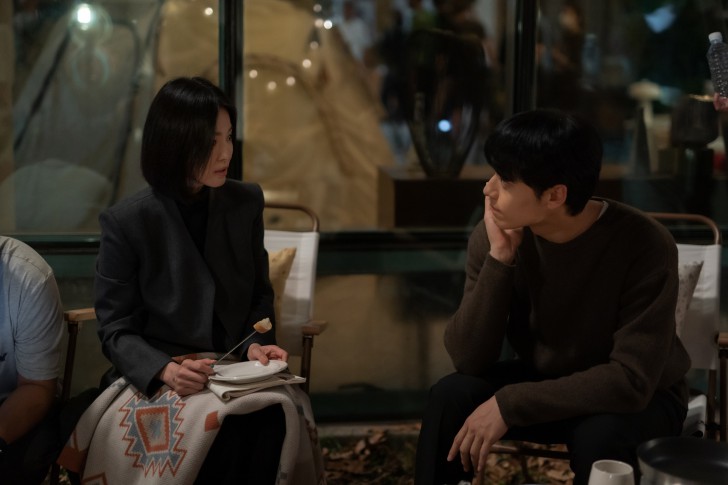 ยืนหนึ่งสมศักดิ์ศรี! The Glory ภาค 2 ครองอันดับ 1 ทั่วโลกบนชาร์ต Netflix ในสัปดาห์แรกที่เปิดตัว ด้วยยอดรับชมสูงกว่า 124 ล้านชั่วโมง