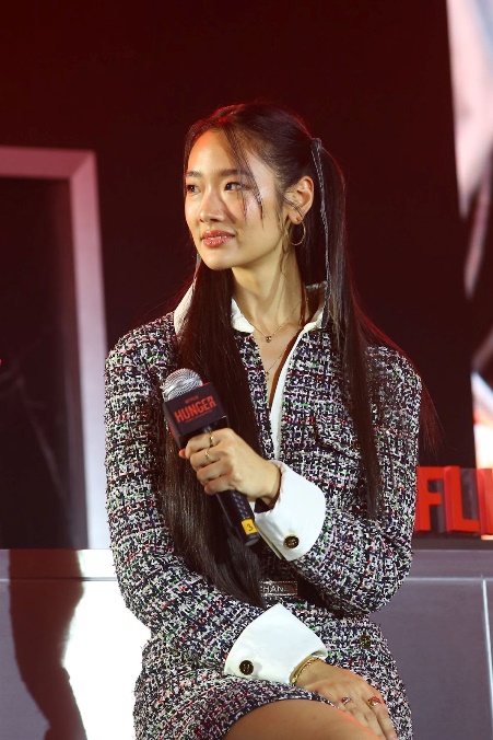 Netflix เสิร์ฟประสบการณ์เต็มอิ่มทุกสัมผัส ในงานแถลงข่าวและพรีเมียร์ภาพยนตร์ HUNGER คนหิว เกมกระหาย เตรียมเปิดฉากสมรภูมิอาหาร สตรีทฟู้ด ปะทะ Fine Dining Netflix เสิร์ฟประสบการณ์เต็มอิ่มทุกสัมผัส ในงานแถลงข่าวและพรีเมียร์ภาพยนตร์ HUNGER คนหิว เกมกระหาย เตรียมเปิดฉากสมรภูมิอาหาร สตรีทฟู้ด ปะทะ Fine Dining