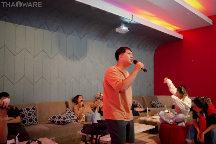 Thaiware ตบเท้าเสพความมัน โยนโบล์ลิ่ง ร้องคาราโอเกะ Blu-O Rhythm & Bowl กลางปี 2566