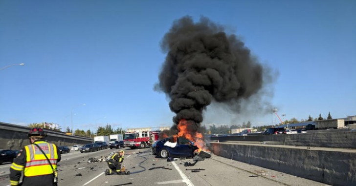 แฟน Tesla เหวอ ! หน่วยงานรัฐ สหรัฐฯ พบระบบ Auto-pilot ของ Tesla พัวพันคดีรถชนกว่า 100 คดี