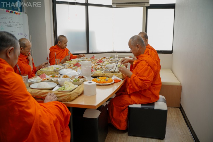 บริษัท ไทยแวร์ คอมมิวนิเคชั่น จํากัด จัดงานทำบุญบริษัท ประจำปี 2567 เพื่อความเป็นสิริมงคล