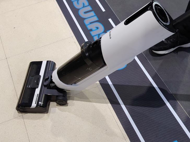 พาชมนวัตกรรม และเทคโนโลยีเครื่องใช้ไฟฟ้าปี ค.ศ. 2025 (พ.ศ.2568) ในงาน Midea Convention 2025