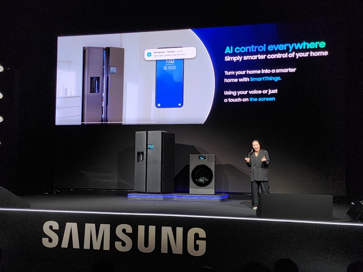 รู้จักเครื่องใช้ไฟฟ้ายุคใหม่ มีจอบนตู้เย็น เครื่องซักผ้า ผสานความฉลาด Bespoke AI ช่วยให้ชีวิตสะดวกขึ้น รู้จักเครื่องใช้ไฟฟ้ายุคใหม่ มีจอบนตู้เย็น เครื่องซักผ้า ผสานความฉลาด Bespoke AI ช่วยให้ชีวิตสะดวกขึ้น