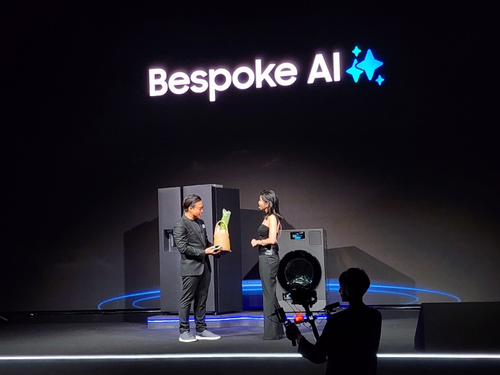 รู้จักเครื่องใช้ไฟฟ้ายุคใหม่ มีจอบนตู้เย็น เครื่องซักผ้า ผสานความฉลาด Bespoke AI ช่วยให้ชีวิตสะดวกขึ้น รู้จักเครื่องใช้ไฟฟ้ายุคใหม่ มีจอบนตู้เย็น เครื่องซักผ้า ผสานความฉลาด Bespoke AI ช่วยให้ชีวิตสะดวกขึ้น