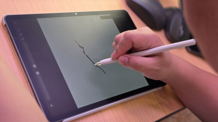 ไม่ต้องแบกโน้ตบุ๊คอีกต่อไป รู้จัก HUAWEI MatePad 11.5" 2025 แท็บเล็ตที่มาแทนโน้ตบุ๊ค ไม่ต้องแบกโน้ตบุ๊คอีกต่อไป รู้จัก HUAWEI MatePad 11.5" 2025 แท็บเล็ตที่มาแทนโน้ตบุ๊ค