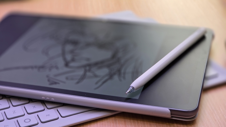 ไม่ต้องแบกโน้ตบุ๊คอีกต่อไป รู้จัก HUAWEI MatePad 11.5" 2025 แท็บเล็ตที่มาแทนโน้ตบุ๊ค ไม่ต้องแบกโน้ตบุ๊คอีกต่อไป รู้จัก HUAWEI MatePad 11.5" 2025 แท็บเล็ตที่มาแทนโน้ตบุ๊ค