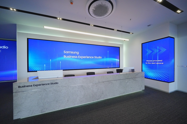 พาชม Samsung Business Experience Studio สำหรับลูกค้าองค์กร ใหญ่ที่สุดในเอเชียตะวันออกเฉียงใต้ และโอเชียเนีย พาชม Samsung Business Experience Studio สำหรับลูกค้าองค์กร ใหญ่ที่สุดในเอเชียตะวันออกเฉียงใต้ และโอเชียเนีย