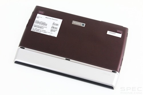 Asus Eee Pad Slider : เมื่อนำเเท็บเล็ตจับคู่กับคีย์บอร์ดได้อย่างลงตัว