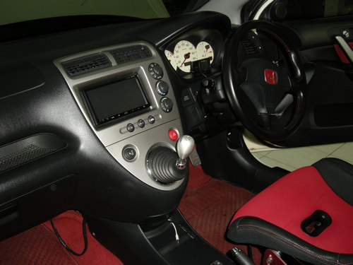 รถเก๋ง Honda Civic EP3 ขุมพลัง รถแบบ Sporty Hatchback ผลิตในอังกฤษ ส่งไปญี่ปุ่น มาขับในเมืองไทย ต้องคันนี้ เลย !