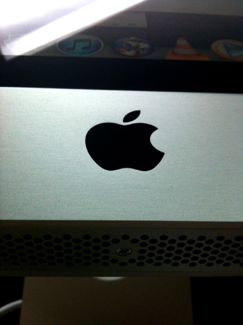 เครื่อง iMac ขนาดจอ 27 นิ้ว ราคาเกินครึ่งแสน ที่ใครๆ ก็เป็นเจ้าของได้ เพื่อการใช้งานที่ล้ำกว่าใคร ... เครื่อง iMac ขนาดจอ 27 นิ้ว ราคาเกินครึ่งแสน ที่ใครๆ ก็เป็นเจ้าของได้ เพื่อการใช้งานที่ล้ำกว่าใคร ...