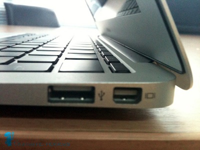 Macbook Air กับความล้ำสมัยกับความบางไม่ถึง 2 cm.