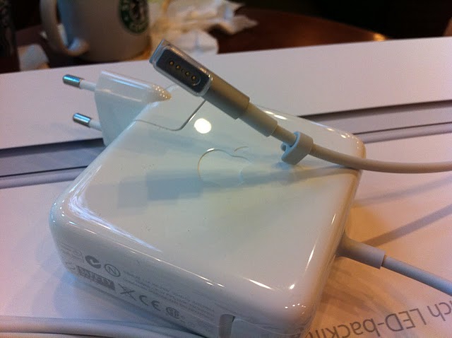 Macbook Pro (MBP) ฉบับ เรียกน้ำย่อย....น้ำลายสอ....THAIWARE EDITION Macbook Pro (MBP) ฉบับ เรียกน้ำย่อย....น้ำลายสอ....THAIWARE EDITION