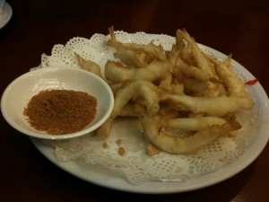 ปลาเงินชุบแป้งทอด Peking Restaurants : ร้านอาหารจีน ปักกิ่ง - ตำรับจีนแท้ๆ ที่คนจีนแนะนำ