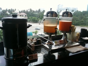 Hajime Robot Restaurant : อร่อย สนุก คุ้มค่า