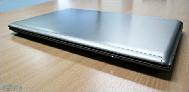 Satellite P50-A102X_03