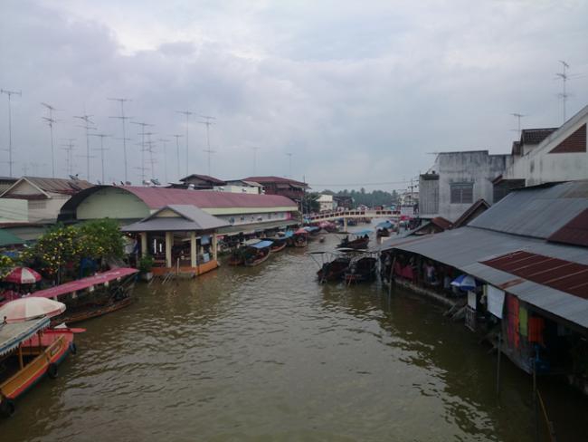 ภาพถ่าย  Xperia Z1_01