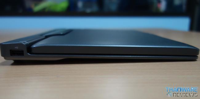 ด้านซ้ายของตัวเครื่อง