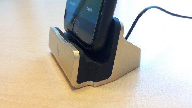 hoco-usb-charging-dock2