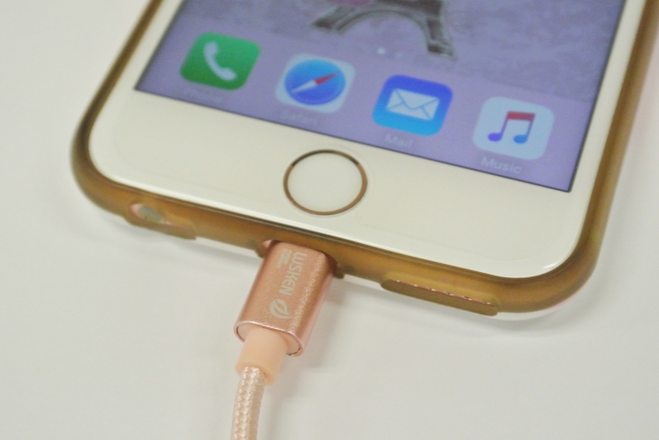 พกสายเดียวจบ WSKEN M-cable 2 in 1 ชาร์จได้ทั้ง iPhone iPad และ Android