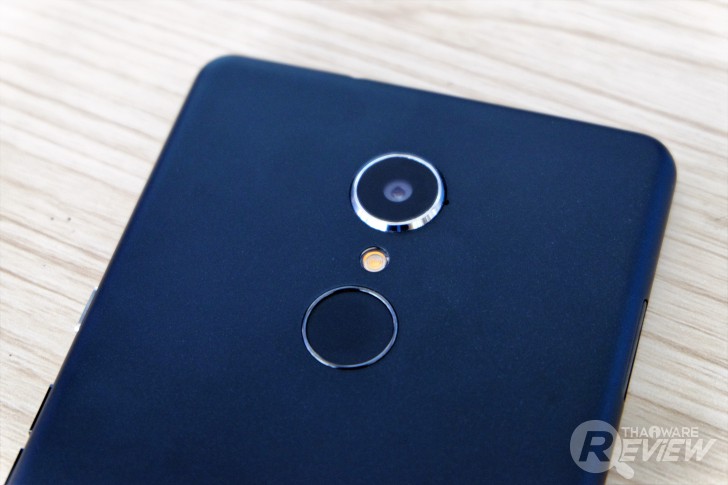 HP Elite X3 วินโดวส์โฟน 3 in 1 พร้อมรองรับการเชื่อมต่ออุปกรณ์อื่น