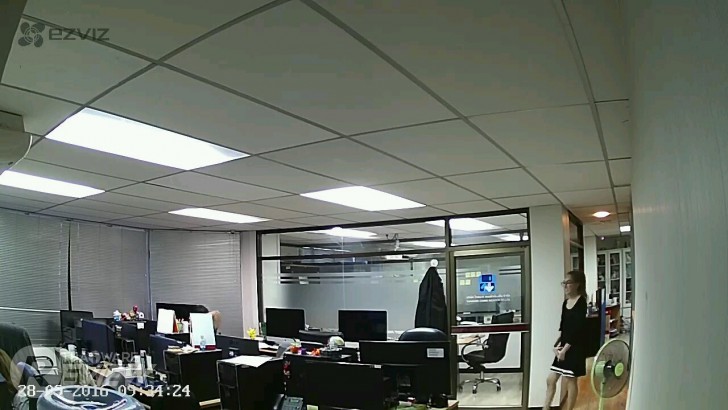 ezviz c2 mini และ c2c กล้องวงจรปิดอินเทอร์เน็ตตัวเล็กๆ เซ็ตอัพง่าย ใช้งานง่าย