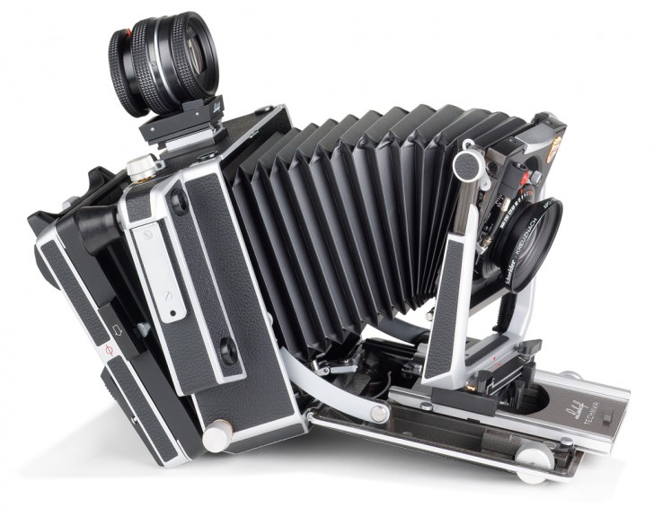 พระบาทสมเด็จพระเจ้าอยู่หัว รัชกาลที่ ๙ กับความสนพระทัยในด้านเทคโนโลยี