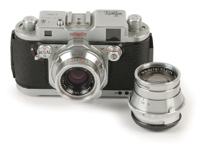 พระอัจฉริยะภาพของพระบาทสมเด็จพระปรมินทรมหา ภูมิพลอดุลยเดช ในการนำเทคโนโลยีมาใช้ในพระราชกรณียกิจ