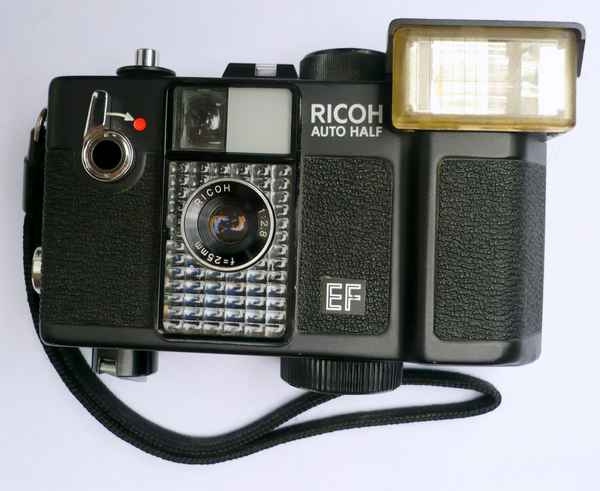 พระอัจฉริยะภาพของพระบาทสมเด็จพระปรมินทรมหา ภูมิพลอดุลยเดช ในการนำเทคโนโลยีมาใช้ในพระราชกรณียกิจ