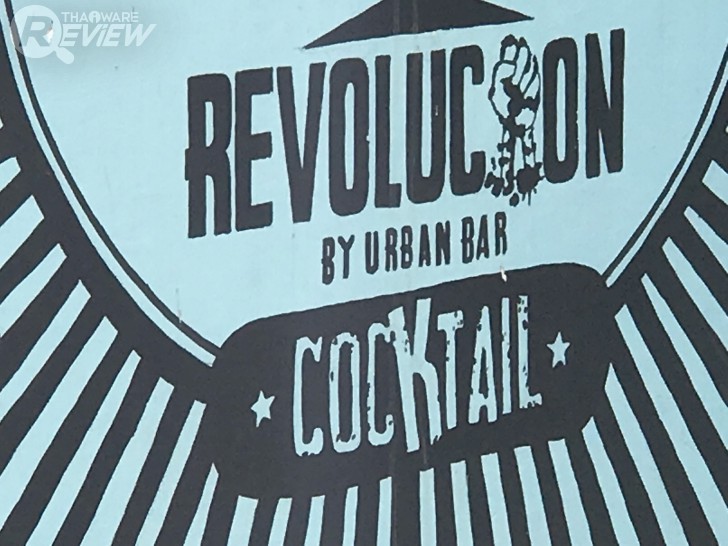 iPhone 7 Plus เครื่องศูนย์ไทย ดีไซน์เหมือนเดิม เพิ่มเติมเทคโนโลยี และการจากไปของช่องหูฟัง