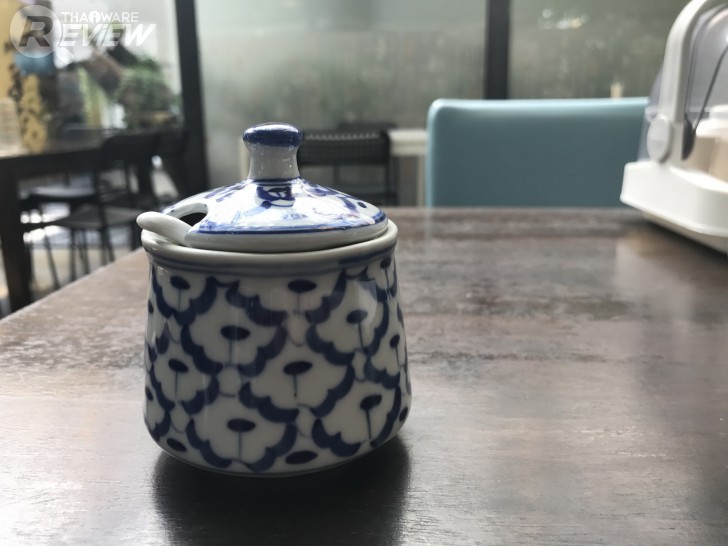 iPhone 7 Plus เครื่องศูนย์ไทย ดีไซน์เหมือนเดิม เพิ่มเติมเทคโนโลยี และการจากไปของช่องหูฟัง