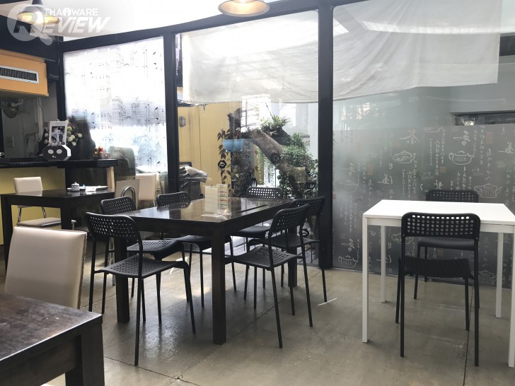 iPhone 7 Plus เครื่องศูนย์ไทย ดีไซน์เหมือนเดิม เพิ่มเติมเทคโนโลยี และการจากไปของช่องหูฟัง