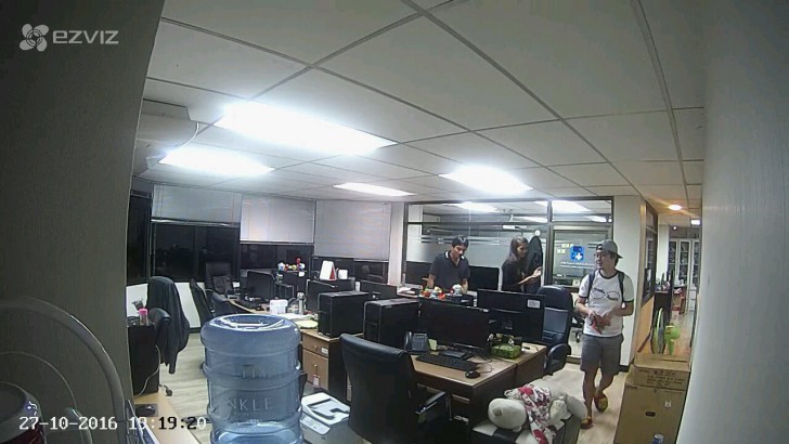 ezviz c2 mini และ c2c กล้องวงจรปิดอินเทอร์เน็ตตัวเล็กๆ เซ็ตอัพง่าย ใช้งานง่าย