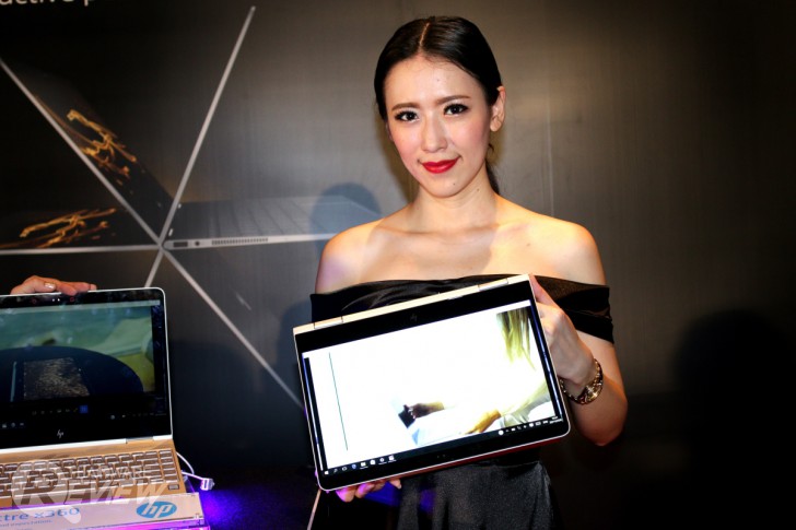 HP Spectre x360 และ HP ENVY Laptop พรีเมียมโน้ตบุ๊คแห่งปี 2017