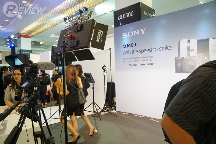 กล้องดิจิตอลระดับเรือธงรุ่นใหม่จากโซนี่ a99 II, a6500 และ RX100 V