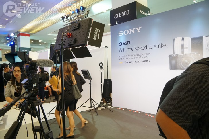 กล้องดิจิตอลระดับเรือธงรุ่นใหม่จากโซนี่ a99 II, a6500 และ RX100 V