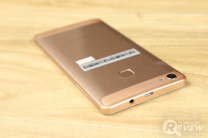 Aston Luxury S สมาร์ทโฟนดีไซน์หรูเซลฟี่ตัวแม่ กล้องหน้า 13 ล้าน ราคาเบา