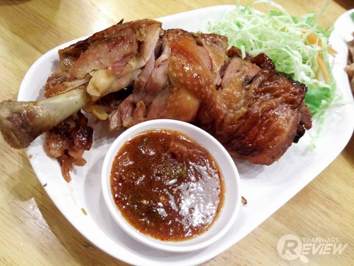 Aston Luxury S สมาร์ทโฟนดีไซน์หรูเซลฟี่ตัวแม่ กล้องหน้า 13 ล้าน ราคาเบา