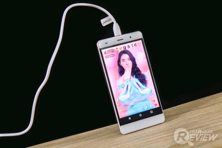 Aston Luxury S สมาร์ทโฟนดีไซน์หรูเซลฟี่ตัวแม่ กล้องหน้า 13 ล้าน ราคาเบา