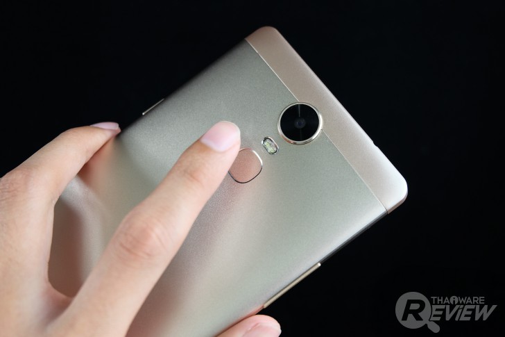 ASTON Idea 3 Plus สมาร์ทโฟนระดับกลาง สเปกคุ้มราคา มี Gyrosensor ไว้เล่น VR จอใหญ่สะใจ