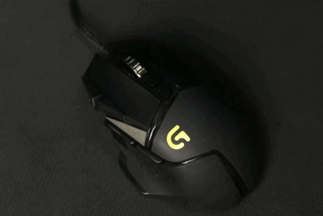 Logitech G502 Proteus Core Gaming Mouse เมาส์เพื่อเกมเมอร์อย่างแท้จริง! Logitech G502 Proteus Core Gaming Mouse เมาส์เพื่อเกมเมอร์อย่างแท้จริง!