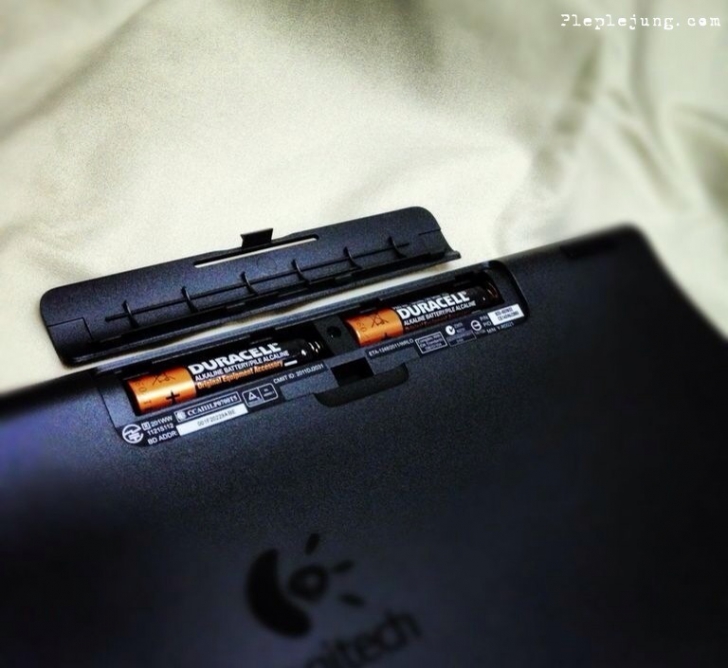 เพิ่มพลังการทำงานด้วย Logitech Keyboard for iPad ช่วยให้การพิมพ์เป็นเรื่องง่ายขึ้น