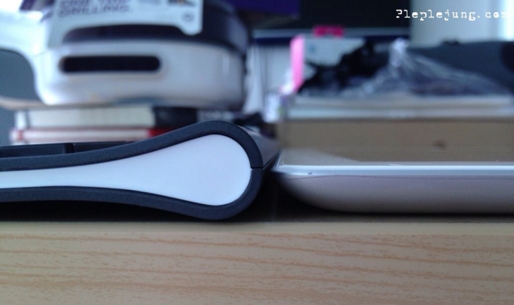 เพิ่มพลังการทำงานด้วย Logitech Keyboard for iPad ช่วยให้การพิมพ์เป็นเรื่องง่ายขึ้น