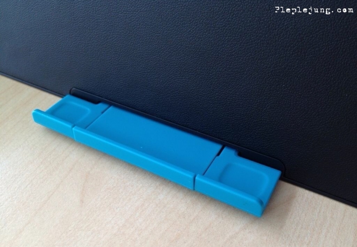 เพิ่มพลังการทำงานด้วย Logitech Keyboard for iPad ช่วยให้การพิมพ์เป็นเรื่องง่ายขึ้น